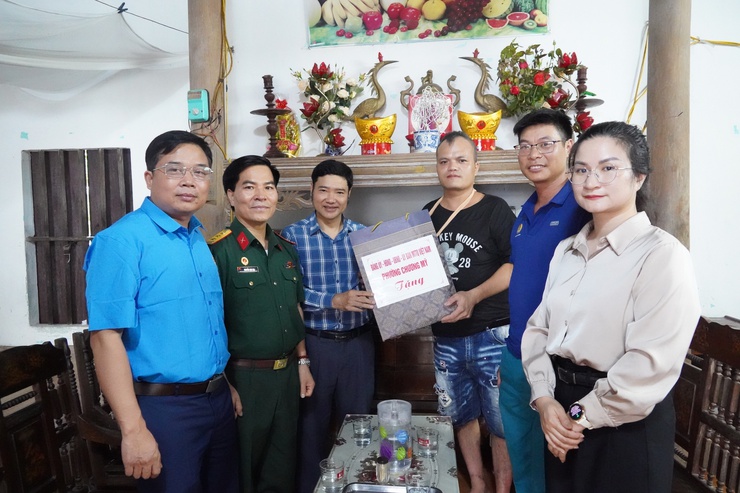Lan tỏa nghĩa tình với người bị tai nạn lao động- Ảnh 2.