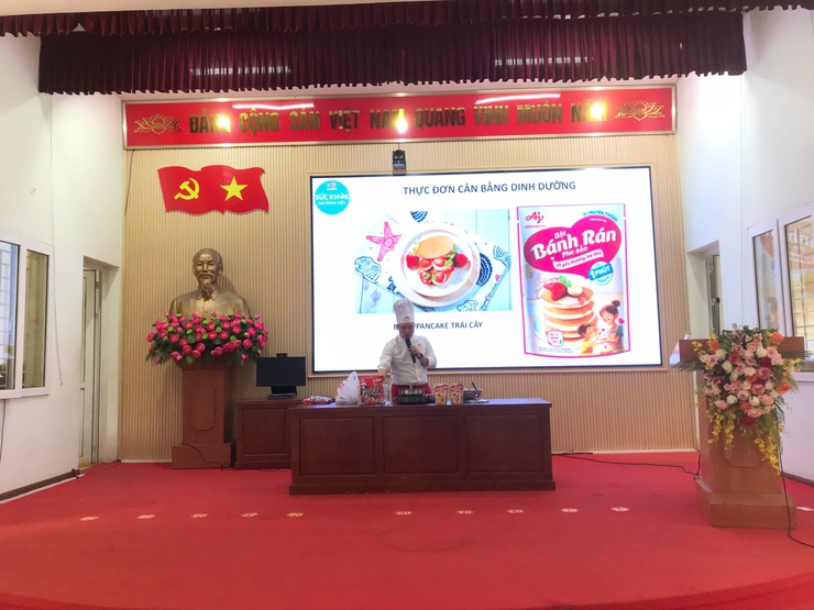NGỌC HỒI ĐẨY MẠNH TUYÊN TRUYỀN, NÂNG CAO NHẬN THỨC VỀ AN TOÀN THỰC PHẨM TRONG CỘNG ĐỒNG- Ảnh 6.