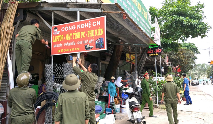 Đoài Phương vì một môi trường sống văn minh, an toàn.

- Ảnh 7.