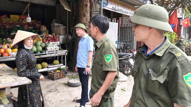 Đoài Phương vì một môi trường sống văn minh, an toàn.

- Ảnh 5.