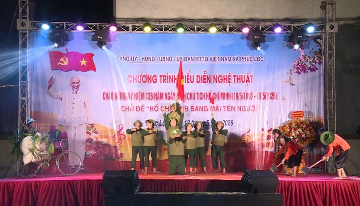 PHÚC LỘC: ĐẶC SẮC ĐÊM BIỂU DIỄN NGHỆ THUẬT CHÀO MỪNG 136 NĂM NGÀY SINH CHỦ TỊCH HỒ CHÍ MINH- Ảnh 7.