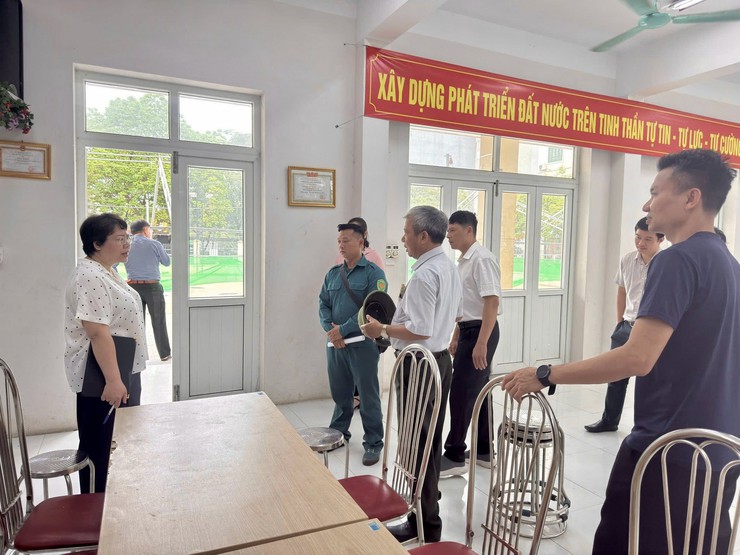HĐND phường Dương Nội khảo sát công tác quản lý, sử dụng nhà văn hoá các tổ dân phố- Ảnh 6.