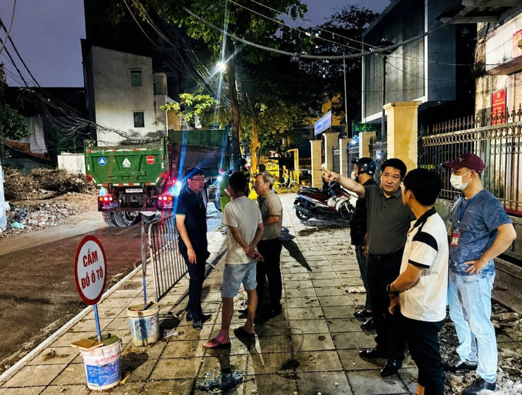 ‘Ánh đèn công sở không tắt’ vì tiến độ dự án trọng điểm Thủ đô- Ảnh 4.