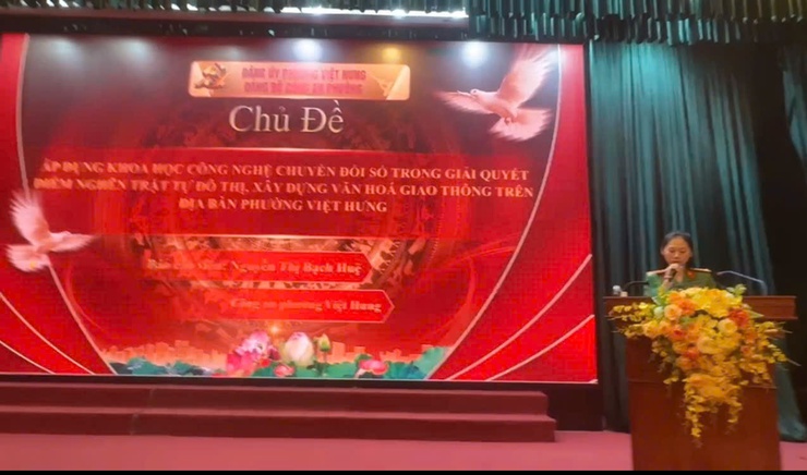 Phường Việt Hưng tổ chức tổng duyệt chương trình Hội thi Báo cáo viên, Tuyên truyền viên giỏi năm 2026.- Ảnh 4.
