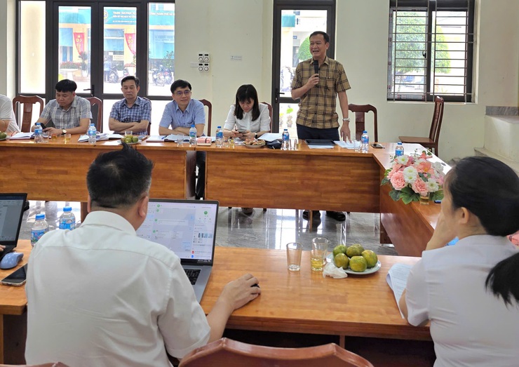 HÒA XÁ THÔNG QUA DỰ THẢO BIÊN BẢN KIỂM TOÁN NGÂN SÁCH ĐỊA PHƯƠNG NĂM 2025- Ảnh 2.