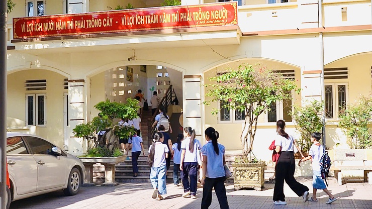 HÒA XÁ TỔ CHỨC KỲ THI OLYMPIC CÁC MÔN TOÁN, TIẾNG VIỆT, TIẾNG ANH CẤP TIỂU HỌC- Ảnh 4.