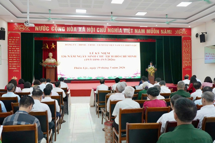 Đảng bộ xã Thiên Lộc tổ chức Lễ kỷ niệm 136 năm ngày sinh Chủ tịch Hồ Chí Minh; trao tặng Huy hiệu Đảng đợt 19/5/2026- Ảnh 4.