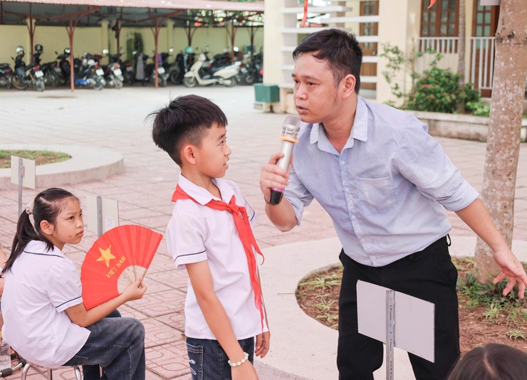 Tập huấn kỹ năng an toàn, phòng chống tai nạn đuối nước cho trẻ em- Ảnh 4.