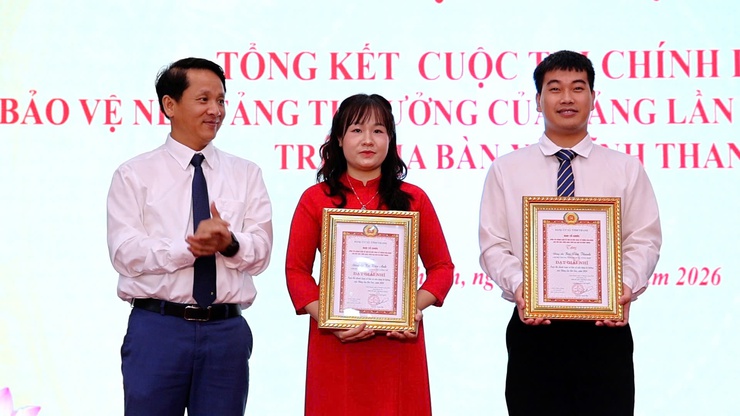 XÃ VĨNH THANH TỔ CHỨC KỶ NIỆM 136 NĂM NGÀY SINH CHỦ TỊCH HỒ CHÍ MINH; SƠ KẾT 5 NĂM THỰC HIỆN KẾT LUẬN SỐ 01-KL/TW VÀ TRAO THƯỞNG CÁC TẬP THỂ, CÁ NHÂN TIÊU BIỂU- Ảnh 14.