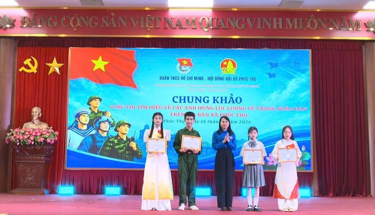 Liên đội THCS Phúc Hòa giành giải nhất Cuộc thi tìm hiểu các Anh hùng lực lượng vũ trang Nhân dân xã Phúc Thọ năm 2026, lan tỏa truyền thống cách mạng trong thế hệ trẻ- Ảnh 12.