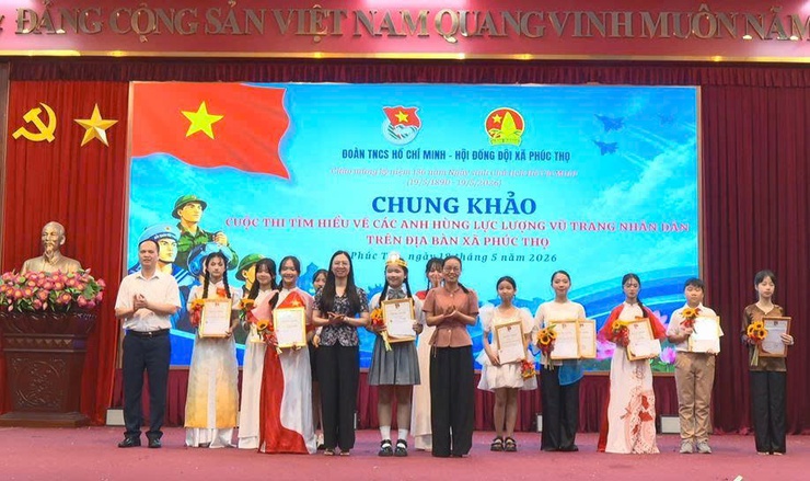Liên đội THCS Phúc Hòa giành giải nhất Cuộc thi tìm hiểu các Anh hùng lực lượng vũ trang Nhân dân xã Phúc Thọ năm 2026, lan tỏa truyền thống cách mạng trong thế hệ trẻ- Ảnh 9.