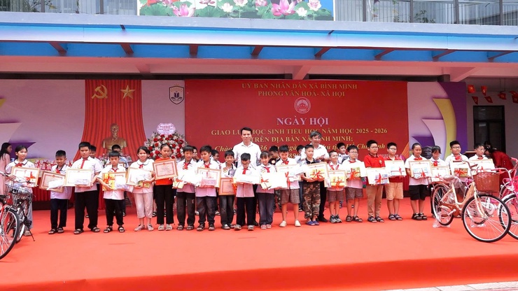 Bình Minh lan tỏa tinh thần hiếu học từ chương trình giao lưu học sinh tiểu học- Ảnh 10.