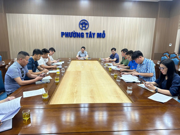 Tây Mỗ quyết tâm siết chặt kỷ cương trong công tác quản lý đất đai, xử lý nghiêm các trường hợp vi phạm- Ảnh 1.