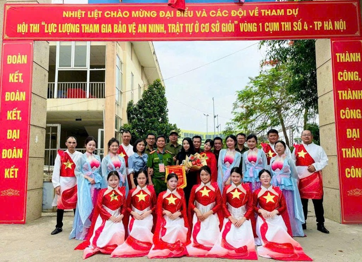 Đông Ngạc đạt giải Nhất tại Hội thi “Lực lượng tham gia bảo vệ an ninh, trật tự cơ sở giỏi cụm thi số 4 thành phố Hà Nội”- Ảnh 3.