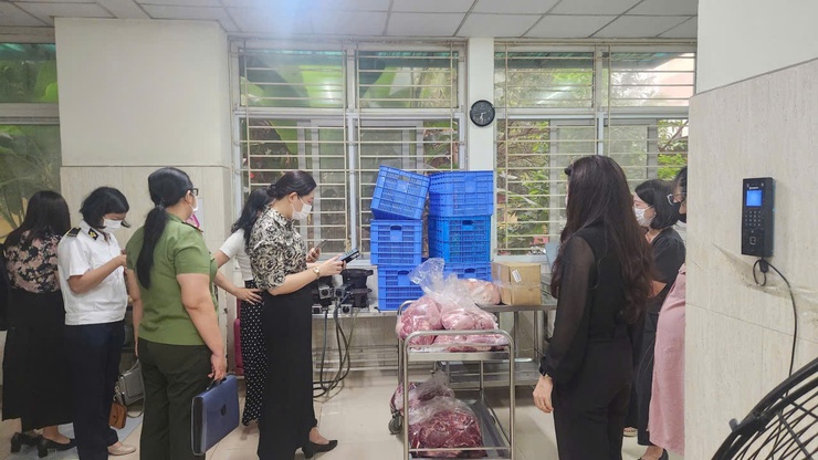 Cầu Giấy: Tăng cường kiểm tra liên ngành về An toàn thực phẩm- Ảnh 3.