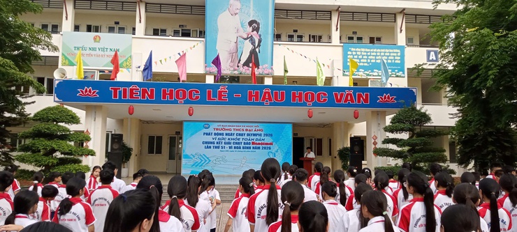 Trường THCS Đại Áng tổ chức thành công Lễ phát động “Ngày chạy Olympic vì sức khỏe toàn dân” và Chung kết Giải chạy Báo Hà Nội mới mở rộng lần thứ 51 – Vì hòa bình năm 2026- Ảnh 1.