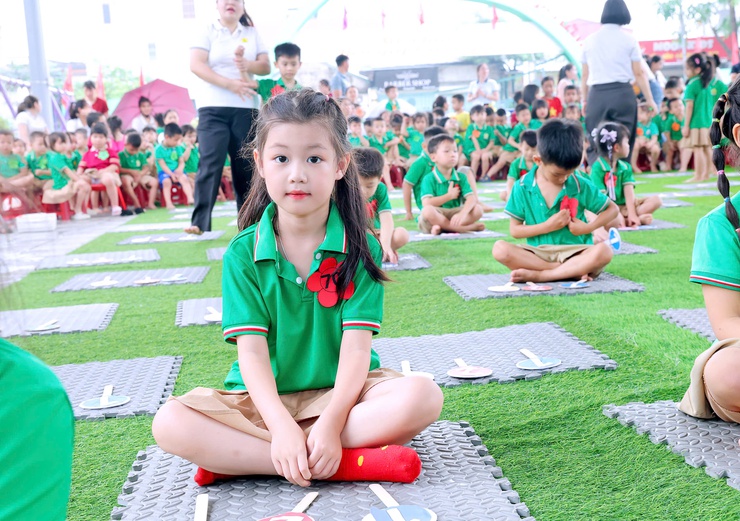 SÔI NỔI CHƯƠNG TRÌNH “ĐẤU TRƯỜNG SMART KIDS 4.0” TẠI TRƯỜNG MẦM NON THƯ LÂM- Ảnh 9.