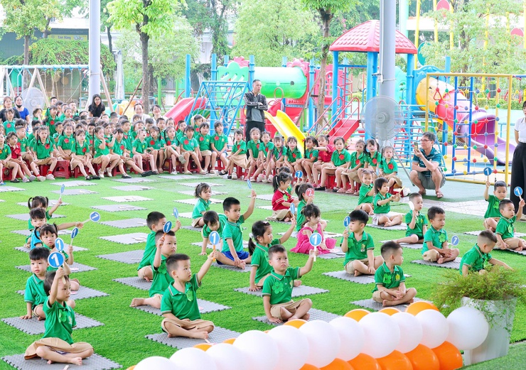 SÔI NỔI CHƯƠNG TRÌNH “ĐẤU TRƯỜNG SMART KIDS 4.0” TẠI TRƯỜNG MẦM NON THƯ LÂM- Ảnh 12.