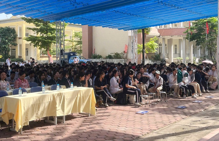 Lan tỏa giá trị lịch sử, khơi dậy lòng yêu nước qua bộ phim “Địa đạo: Mặt trời trong bóng tối”- Ảnh 4.