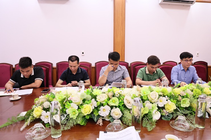 HỘI NGHỊ LÀM VIỆC GIỮA THƯỜNG TRỰC ĐẢNG ỦY XÃ HÒA XÁ VỚI BAN QUẢN LÝ DỰ ÁN ĐẦU TƯ - HẠ TẦNG - Ảnh 5.