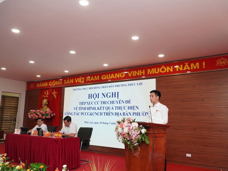 Thường trực HĐND phường Phúc Lợi tiếp xúc cử tri chuyên đề phòng cháy, chữa cháy và cứu nạn, cứu hộ- Ảnh 6.
