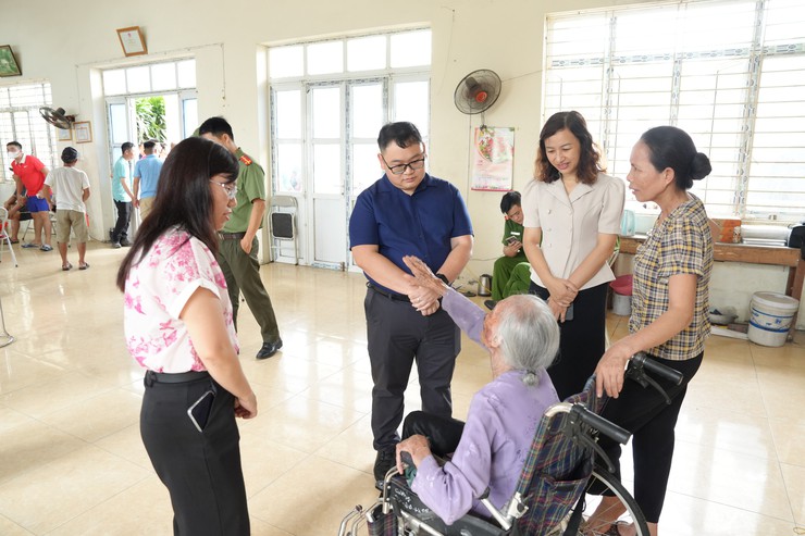 Xã Thanh Oai chi trả hơn 374 tỷ đồng cho các hộ dân có đất thu hồi tại thôn Động Giã (đợt 2)- Ảnh 8.
