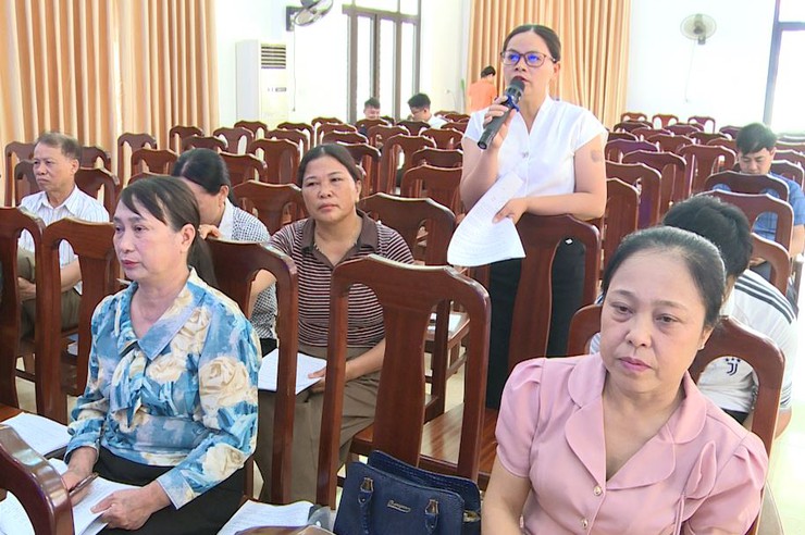 UBND xã Phúc Lộc tổ chức hội nghị giao ban công tác vệ sinh môi trường, quản lý trật tự xây dựng, trật tự đô thị và quản lý đất đai- Ảnh 3.