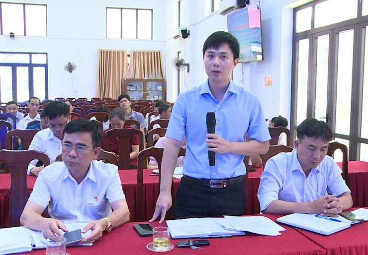 UBND xã Phúc Lộc tổ chức hội nghị giao ban công tác vệ sinh môi trường, quản lý trật tự xây dựng, trật tự đô thị và quản lý đất đai- Ảnh 10.