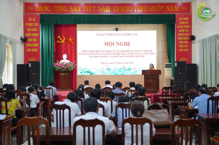 Phú Cát triển khai đánh giá phạm vi ảnh hưởng, hiệu quả áp dụng sáng kiến ngành Giáo dục và Đào tạo năm học 2025–2026- Ảnh 2.