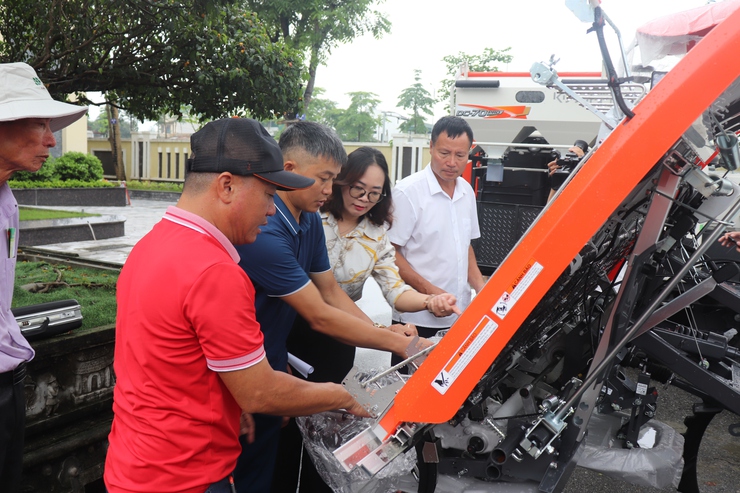 Hội nghị đánh giá kết quả thực hiện các mô hình sản xuất lúa vụ xuân năm 2026- Ảnh 7.