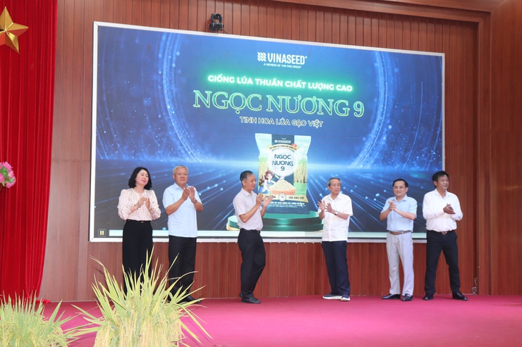 Hội nghị đánh giá kết quả thực hiện các mô hình sản xuất lúa vụ xuân năm 2026- Ảnh 10.