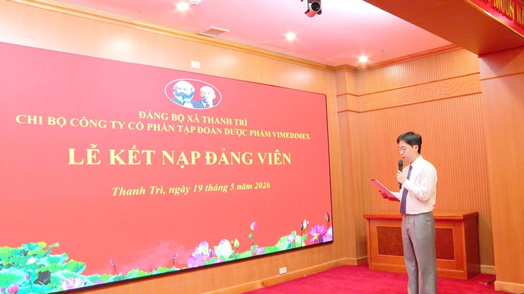 Kết nạp Đảng cho chủ doanh nghiệp tiêu biểu trên địa bàn xã Thanh Trì- Ảnh 2.
