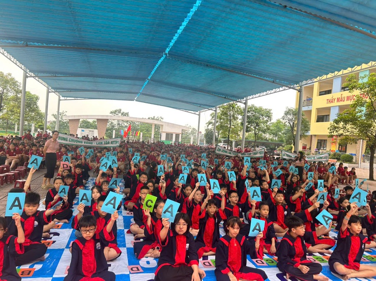 Hội thi Rung chuông vàng “Tìm hiểu kiến thức về An toàn thực phẩm” tại trường Tiểu học Thăng Long- Ảnh 6.