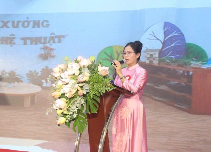 Trường Mầm non Cổ Nhuế 2 - Phường Đông Ngạc: Đón bằng công nhận đạt chuẩn Quốc gia mức độ 2
- Ảnh 1.