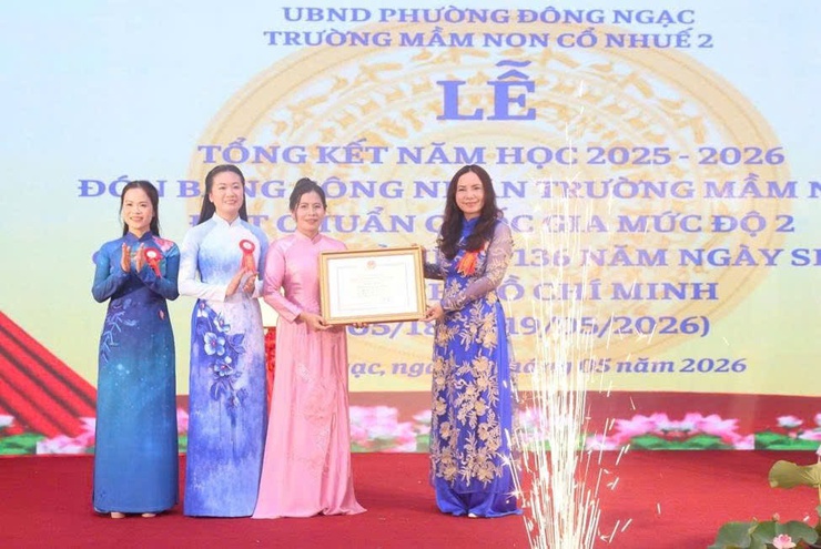 Trường Mầm non Cổ Nhuế 2 - Phường Đông Ngạc: Đón bằng công nhận đạt chuẩn Quốc gia mức độ 2
- Ảnh 2.
