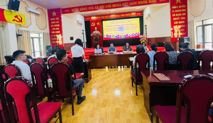 Chi bộ Phòng Văn hoá – Xã hội xã Ngọc Hồi: Học tập và làm theo tư tưởng, đạo đức, phong cách Hồ Chí Minh gắn với thực hiện Nghị quyết số 02-NQ/TW về phát triển Thủ đô Hà Nội trong kỷ nguyên mới.- Ảnh 4.