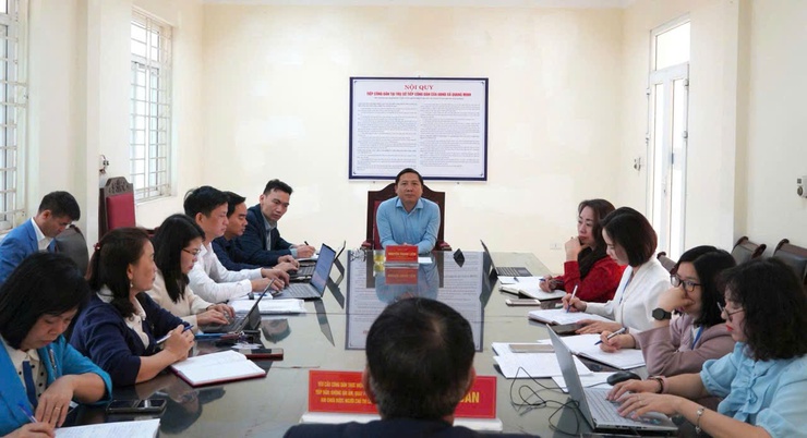 Đại biểu HĐND TP Hà Nội tiếp công dân các xã Quang Minh, Yên Lãng, Tiến Thắng, Mê Linh- Ảnh 1.