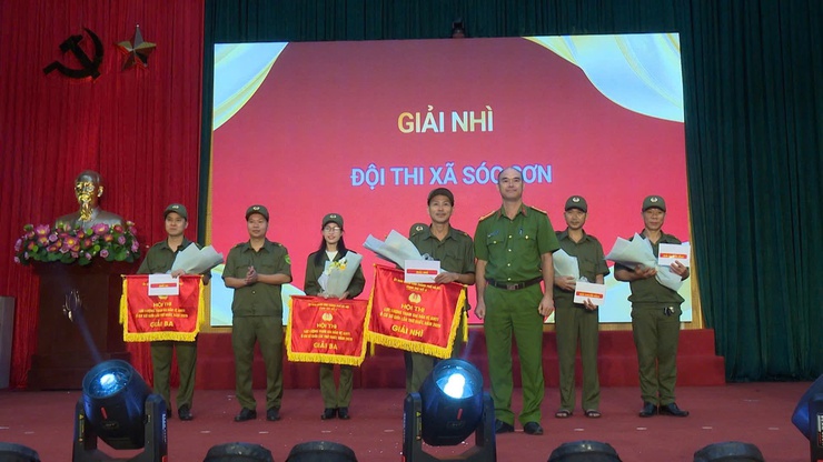 SÓC SƠN ĐĂNG CAI HỘI THI LỰC LƯỢNG THAM GIA BẢO VỆ AN NINH, TRẬT TỰ Ở CƠ SỞ GIỎI NĂM 2026- Ảnh 10.