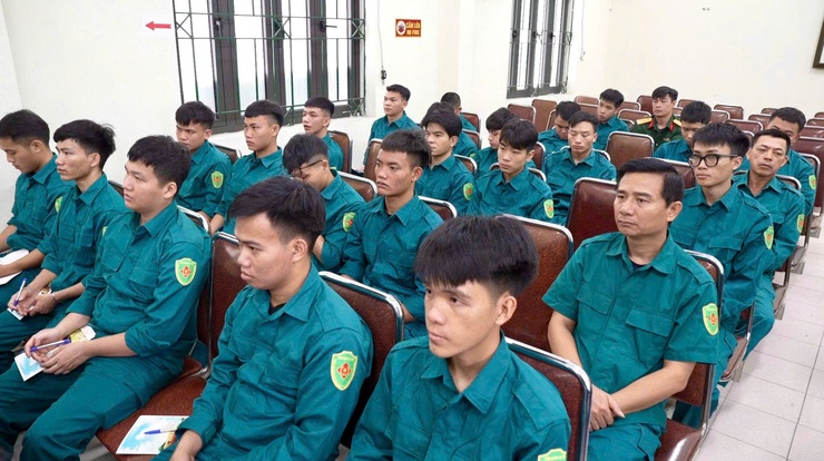 Khai mạc huấn luyện dân quân cơ động xã Thiên Lộc năm 2026- Ảnh 9.