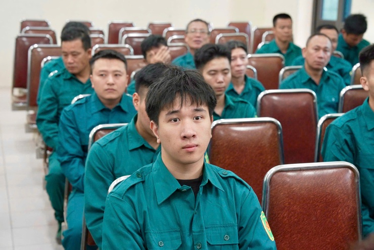 Khai mạc huấn luyện dân quân cơ động xã Thiên Lộc năm 2026- Ảnh 8.