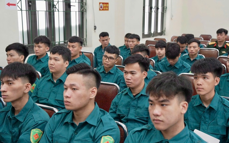 Khai mạc huấn luyện dân quân cơ động xã Thiên Lộc năm 2026- Ảnh 7.