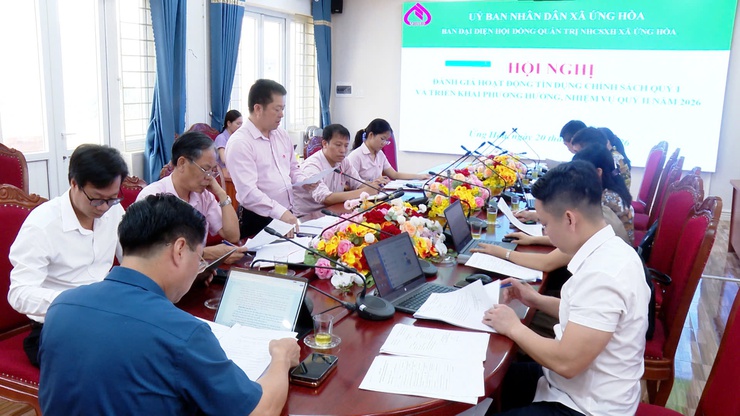Ứng Hòa tập trung nâng cao hiệu quả tín dụng chính sách, hỗ trợ người dân phát triển kinh tế.- Ảnh 2.