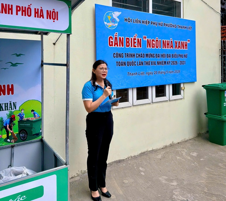 Hội LHPN phường Thanh Liệt gắn biển mô hình “Ngôi nhà xanh” chào mừng Đại hội đại biểu phụ nữ toàn quốc lần thứ XIV- Ảnh 4.