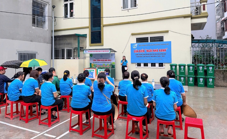 Hội LHPN phường Thanh Liệt gắn biển mô hình “Ngôi nhà xanh” chào mừng Đại hội đại biểu phụ nữ toàn quốc lần thứ XIV- Ảnh 5.