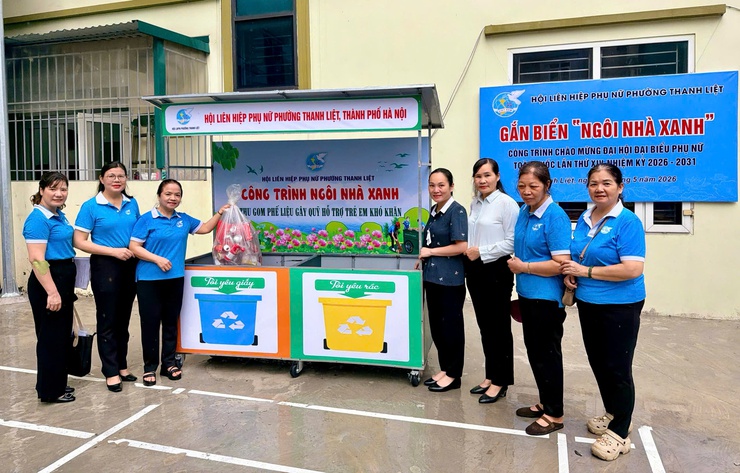 Hội LHPN phường Thanh Liệt gắn biển mô hình “Ngôi nhà xanh” chào mừng Đại hội đại biểu phụ nữ toàn quốc lần thứ XIV- Ảnh 7.