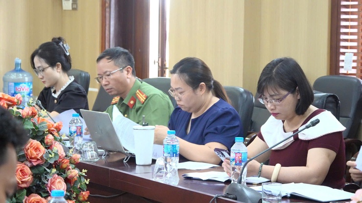 Thanh Oai triển khai công tác tổ chức Kỳ thi tuyển sinh vào lớp 10 và tốt nghiệp Trung học phổ thông.- Ảnh 5.