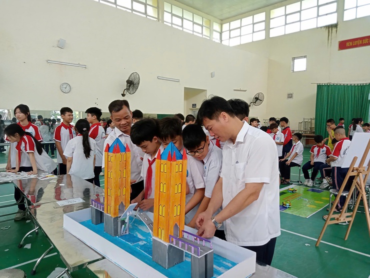 SÔI NỔI NGÀY HỘI STEM – THCS ĐẠI ÁNG NĂM HỌC 2025 – 2026 - Ảnh 1.