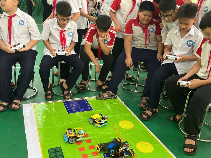SÔI NỔI NGÀY HỘI STEM – THCS ĐẠI ÁNG NĂM HỌC 2025 – 2026 - Ảnh 4.