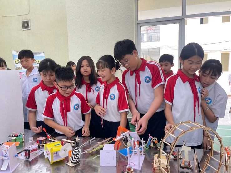 SÔI NỔI NGÀY HỘI STEM – THCS ĐẠI ÁNG NĂM HỌC 2025 – 2026 - Ảnh 2.