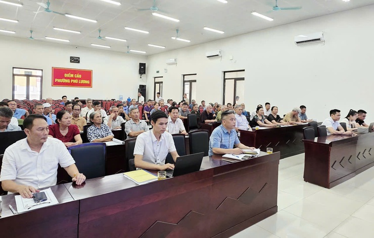 Phường Phú Lương tổ chức hội nghị Hội nghị phổ biến chính sách, bồi thường hỗ trợ GPMB dự án Đầu tư xây dựng Khu đô thị mới Thanh Hà A - Cienco5; Thanh Hà B - Cienco5- Ảnh 1.